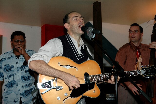 min 2006 12 05 latino 070